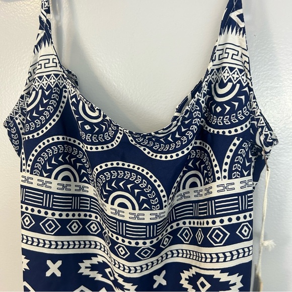 NWT Lagaci French Maverick Aztec Print Open Back Blue Strappy Romper Large - Picture 4 of 13